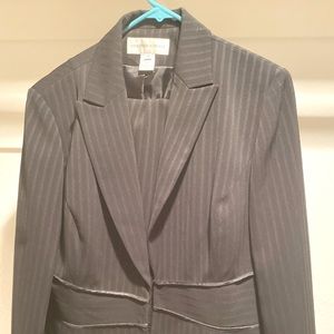 Jones New York Pant Suit